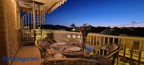 An apartment by the sea in Oliva Playa - Image 1