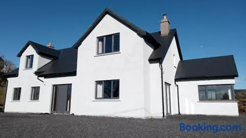 Geevagh Holiday Home - Image 1