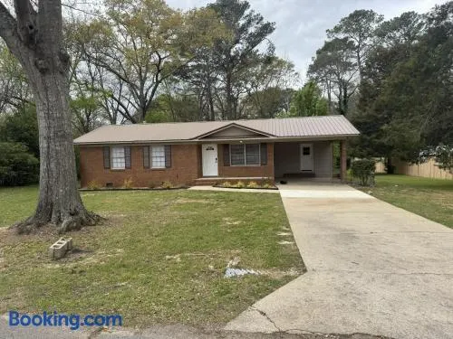 Gloria's House - Image 1