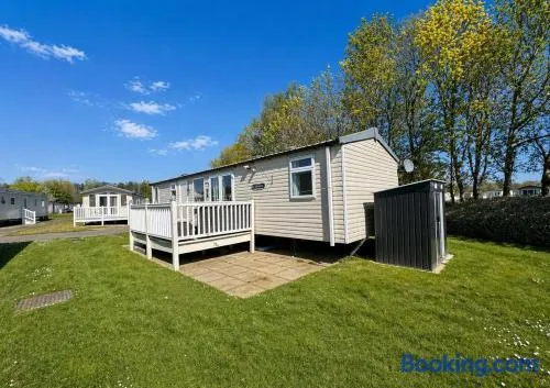 Lovely 8 Berth Caravan With Side Decking At Haven Cleethorpes Beach Ref 48033F - Image 1