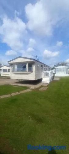 J&D Caravan - Image 1