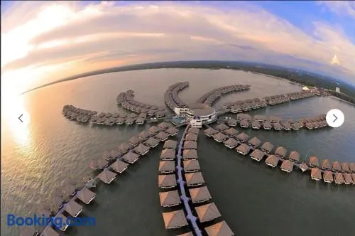 Golden Palm Tree Resort Sepang Avani - Image 1