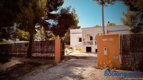 Casa Contemporánea en la Serranía - Image 1