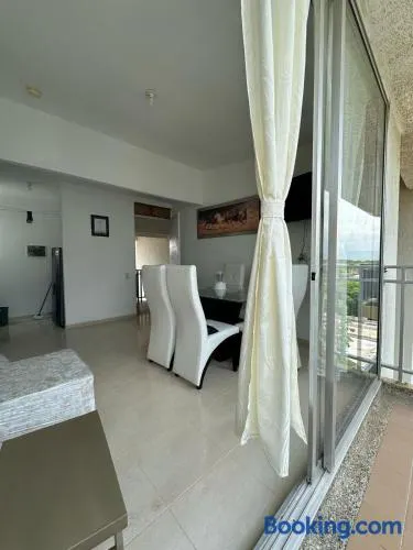 Apartamento Entresierras 3 hab con AC -un hogar lejos de casa - Image 1