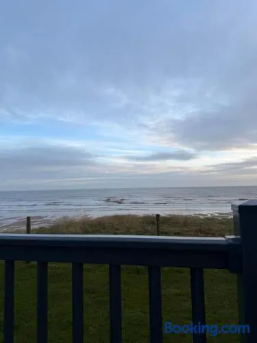 Sea View Static Caravan With Decking - Skipsea Sands Holiday Park - Image 1