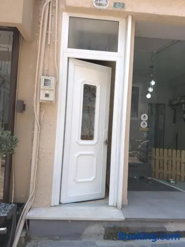 Volakis apartments - Image 1