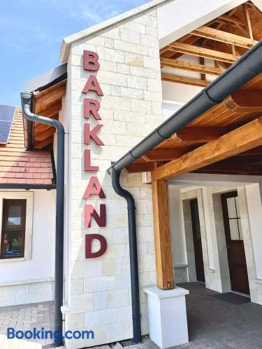 Barkland Apartman - Image 1