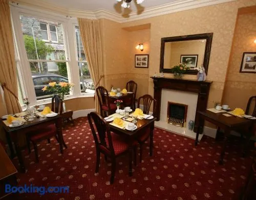 Number 10 Bed & Breakfast - Image 1