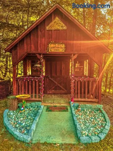 Fern Hill Retreat - Glamping Experience & Swimming Pond! - Image 1