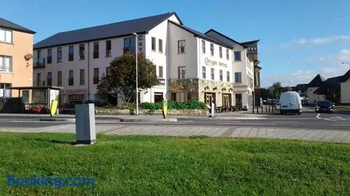 Cryans Hotel - Image 1