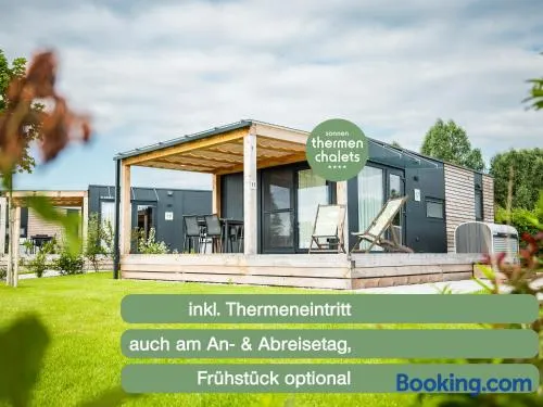 Sonnenthermen Chalets Sonnentherme inklusive - auch am An- & Abreisetag! - Image 1