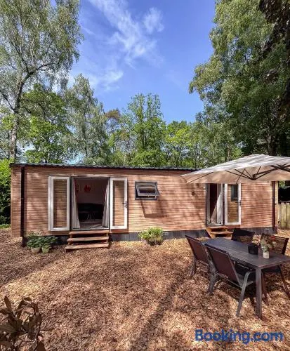 Atara Abode - Chalet voor 4 personen bij De Hoge Veluwe met tuin - Image 1