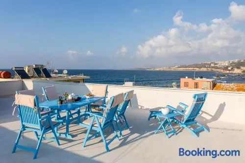 Sea View Penthouse with Roof Garden - Image 1