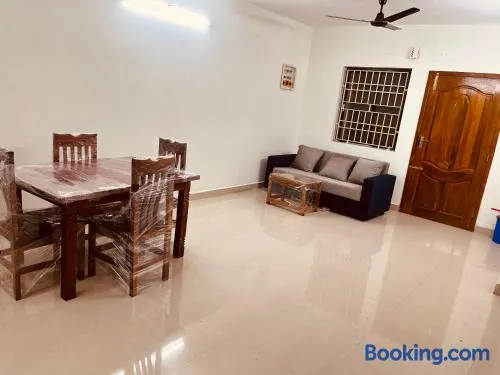 Comfortable 3BHK apartment near Vandalur zoo - Image 1