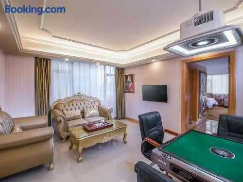 Vienna International Hotel Puning International Commodity City - Image 1