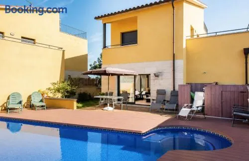 Bon Relax Olot 2E - Image 1