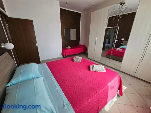 350m dal mare - Wi-Fi, Moderno, Tranquillo - Image 1