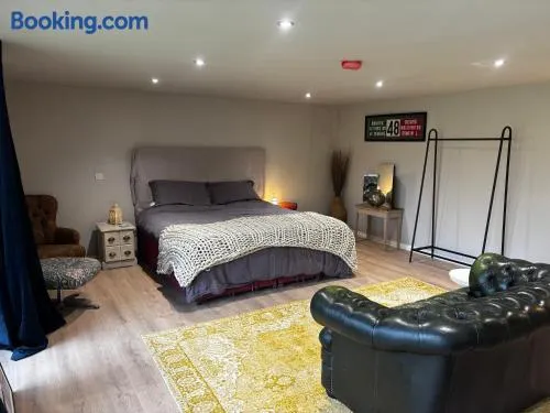 The Cabin - Image 1