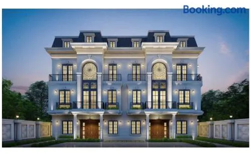 Lotus Villa Saigon - Image 1