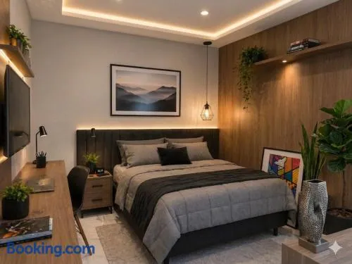 3 Quartos, com Piscina, Churrasqueira e garagem - Image 1