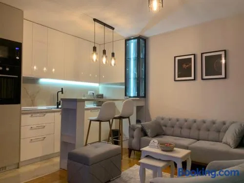 Urban Apartman-privatan parking- - Image 1