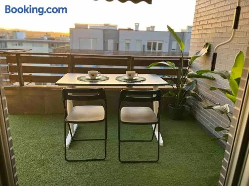Luminoso ático con terraza - Image 1