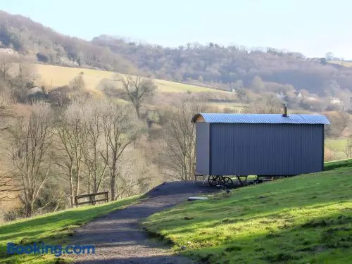 Shepherds Hut Slad Valley Cotswolds - Image 1