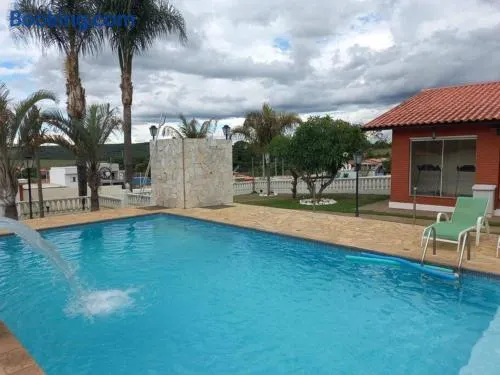 Chácara em Sarapui com 5 quartos sendo 3 suítes - Image 1