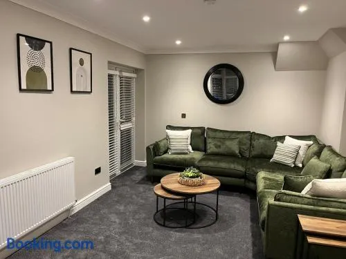 6 Bedroom Luxury Home - Image 1