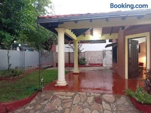 Casa Disponible para familia - Image 1