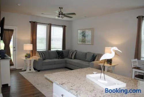 Coastal Retreat with Resort Pools and Shuttle to Beach - Image 1