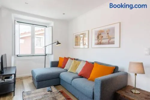 Beautiful Apartment with View of the Tagus River - Image 1