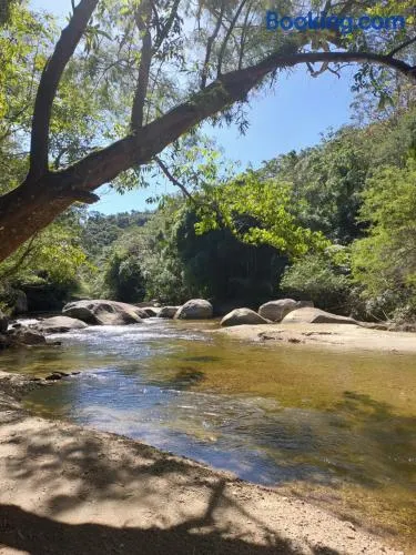 Lumiar Eco Lodge - Chalé Telhado Verde - Image 1