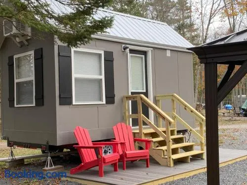 Kayuta Lake Campground and Marina - Image 1