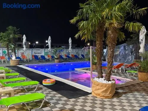 Hotel Atlantic Costinesti - Image 1