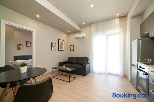 Athens city 2 bedrooms apartment A 100Mbps wifi - Image 1