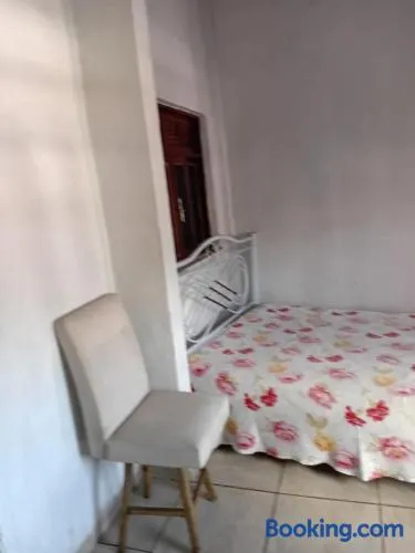 Quarto Mobiliado - Image 1