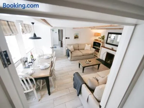 Padstow Escapes - Captains Cottage - Image 1