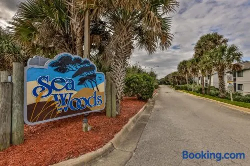 Sea Woods 3 Bedroom 2 Bath - Image 1