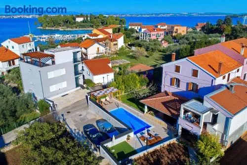 Family-friendly apartments with swimming pool Preko - Ugljan - 20390 - Image 1