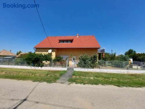 schönes Ferienhaus mit grossem Pool 1200 m zum Balaton - Image 1