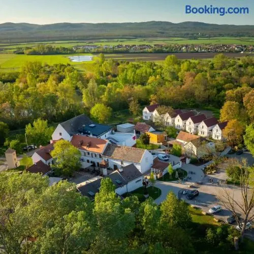 CSELLO MÜHLE OSLIP, Eventlocation, Gastronomie & Nächtigung - Image 1