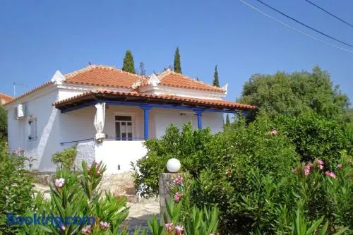 Giannis House 2 minutes walk to the beach Peroulia - Image 1