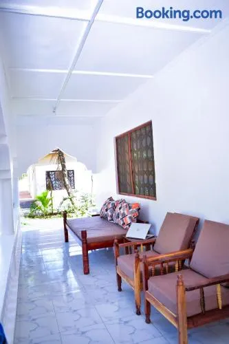 Villas - Beach 2 km, Wifi, SmartTV, Parking - by Mango Tree Cottages Kilifi - Image 1