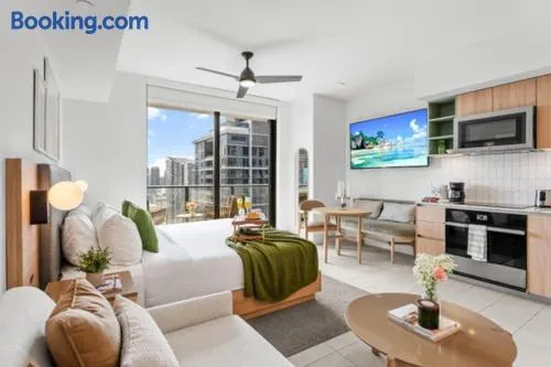 Suite at downtown Miami residences - Great view 30th floor - Image 1