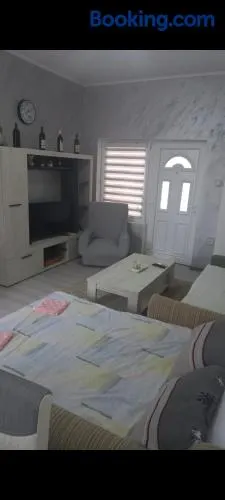 Apartman LJILJANA BELA CRKVA - Image 1
