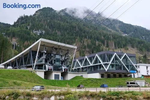 Residence Gran Vernel - Image 1