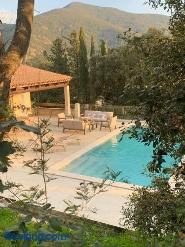 Maison Eccica - Piscine - Image 1