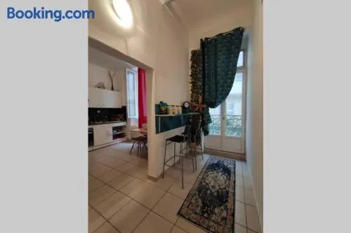Appartement Design Centre Marseille Vieux-port et Noailles - Image 1