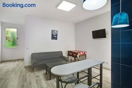 Apartamento B para 3 en Vecindario - Image 1